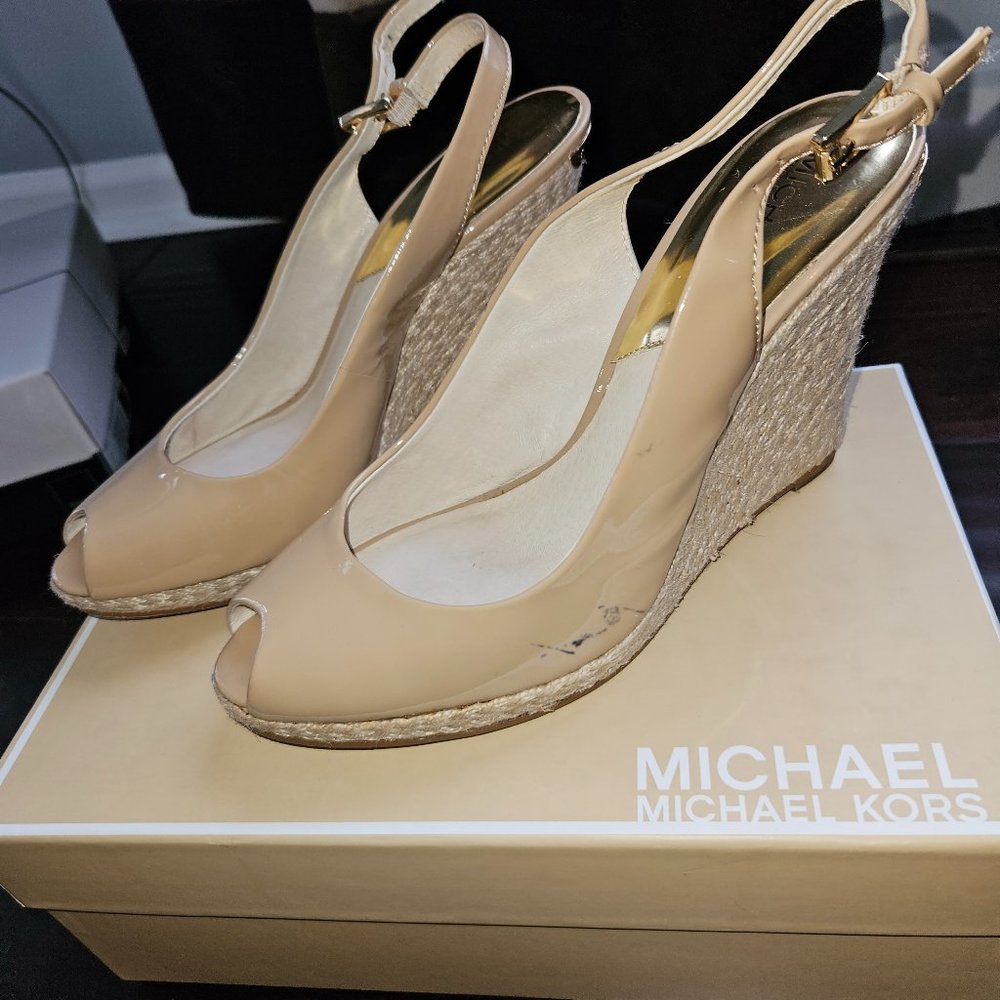 Micheal Kors Peekaboo Wedge